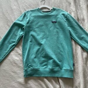 patagonia teal crewneck sweatshirt